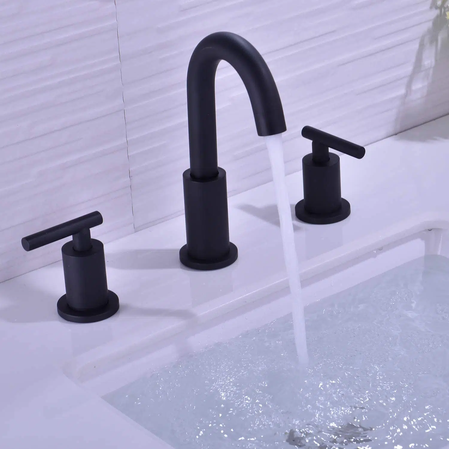 best black bathroom faucets
